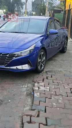 هیوندای ئەلەنترا